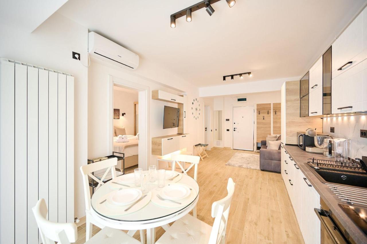 Newvision Apartment In Infinity Beach Resort - Parking Mamaia Exteriér fotografie