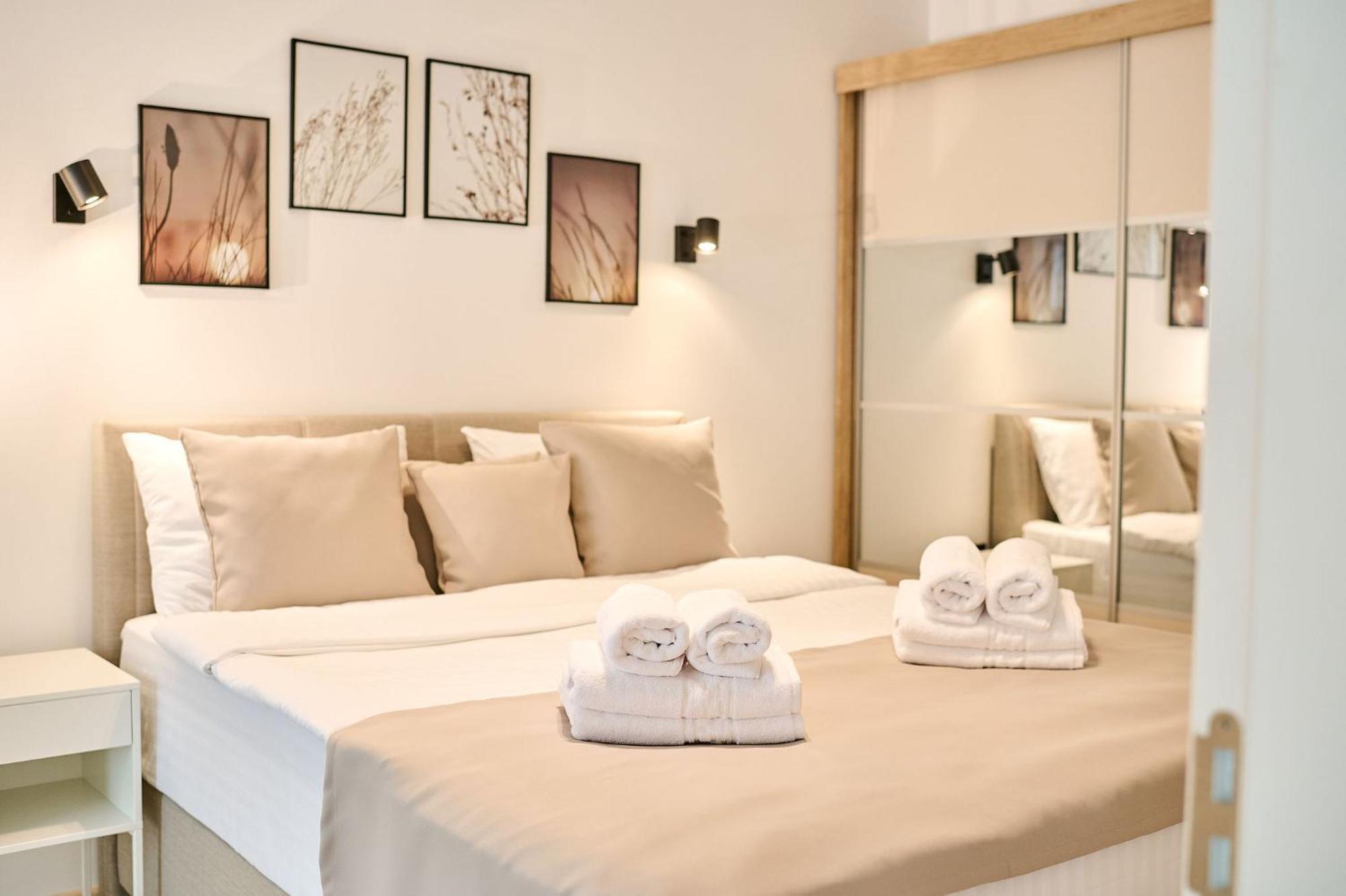 Newvision Apartment In Infinity Beach Resort - Parking Mamaia Exteriér fotografie