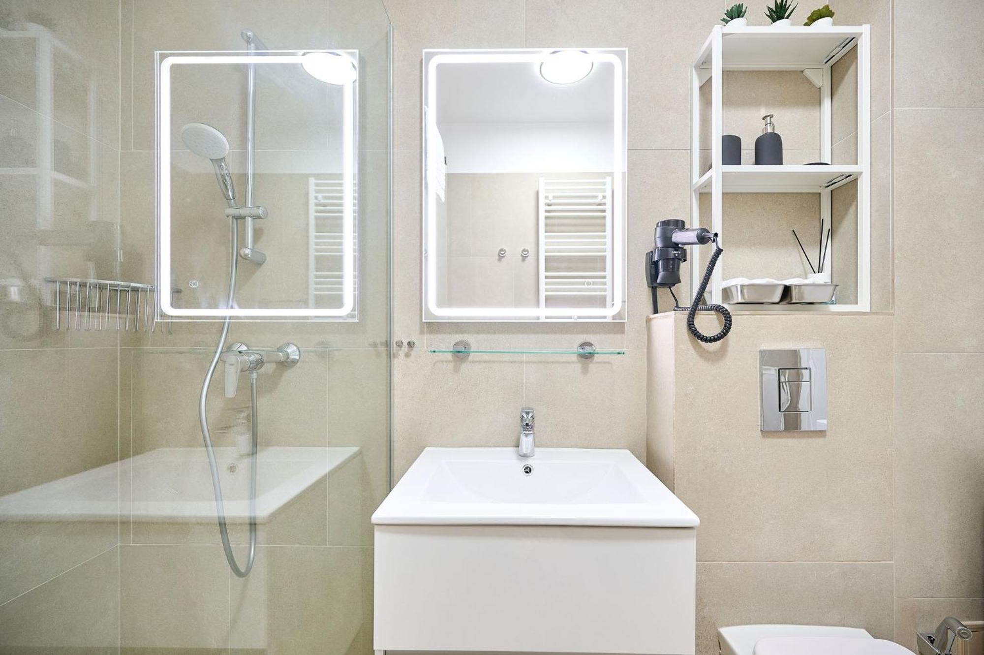 Newvision Apartment In Infinity Beach Resort - Parking Mamaia Exteriér fotografie