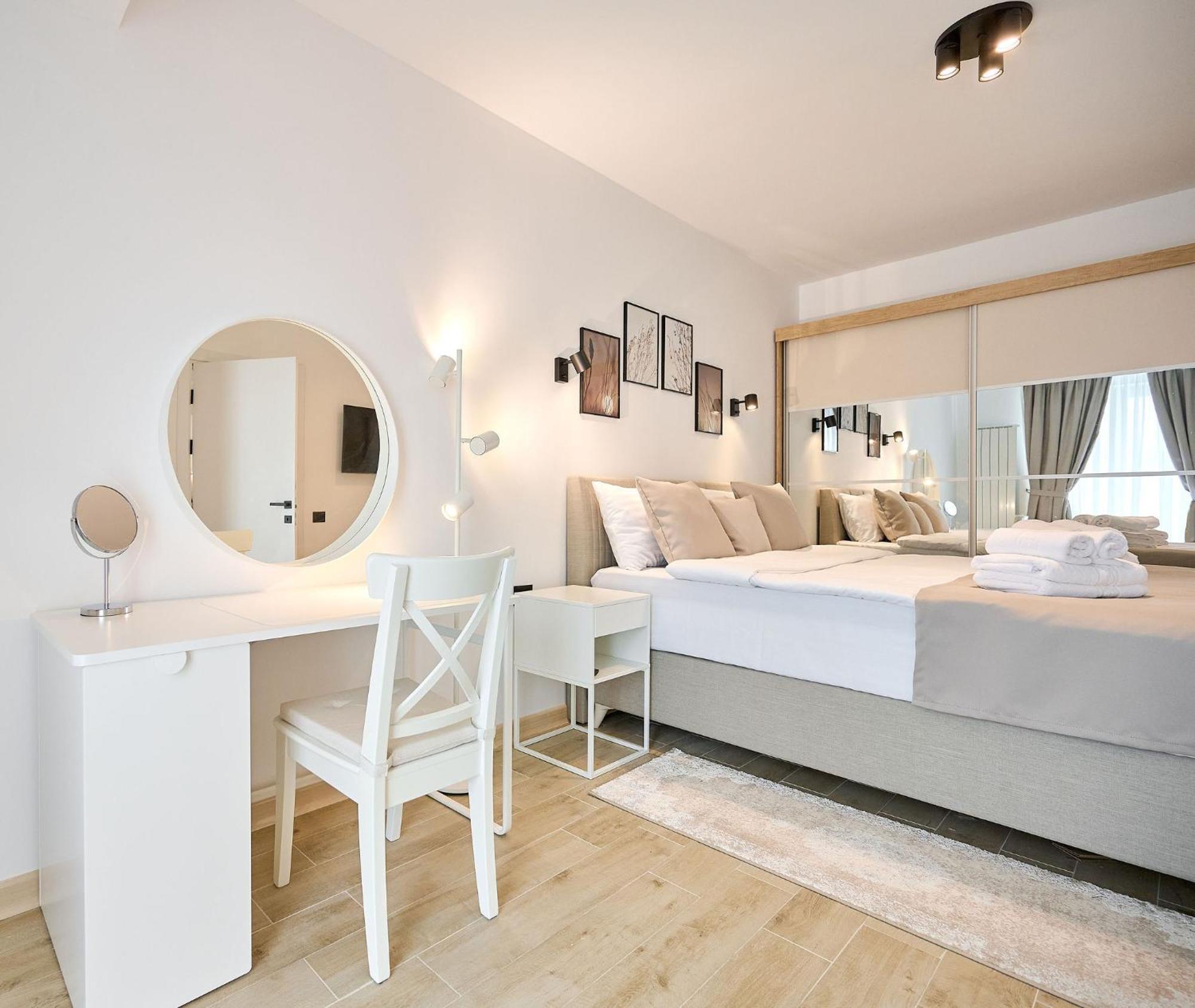Newvision Apartment In Infinity Beach Resort - Parking Mamaia Exteriér fotografie